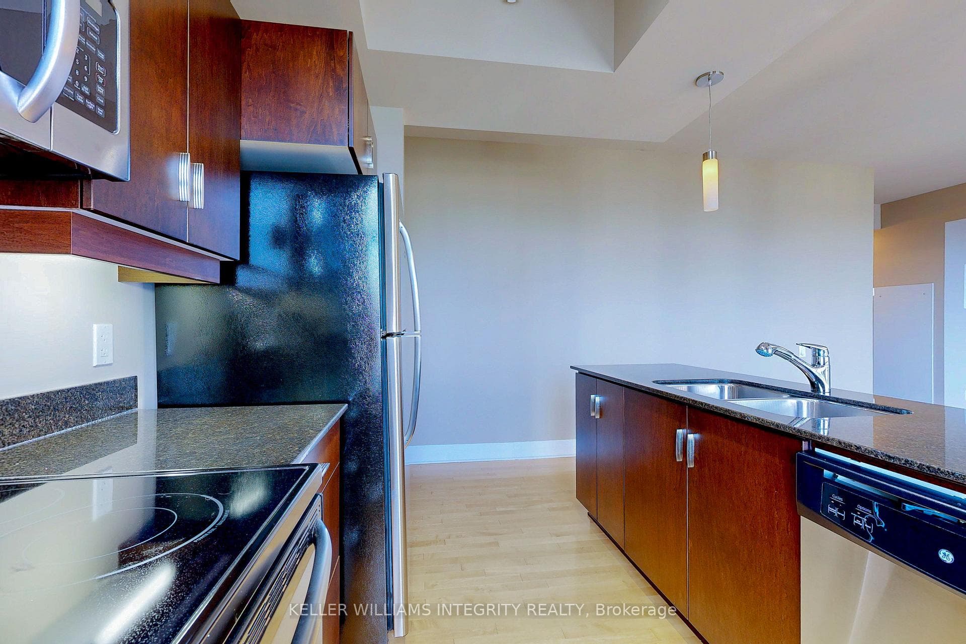 245 Kent Street Unit 1606 photo 22