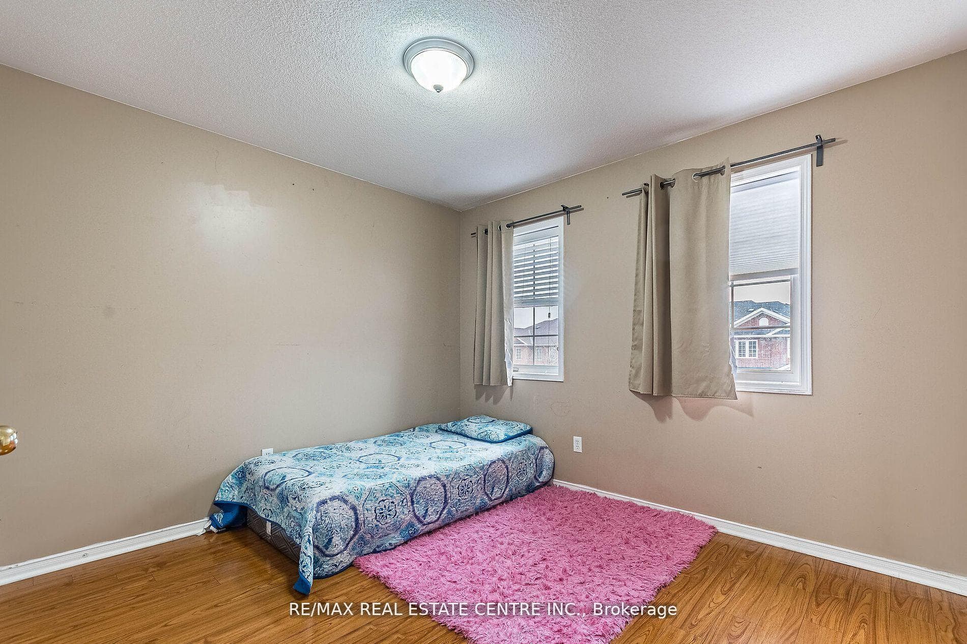 45 Commodore Drive photo 20