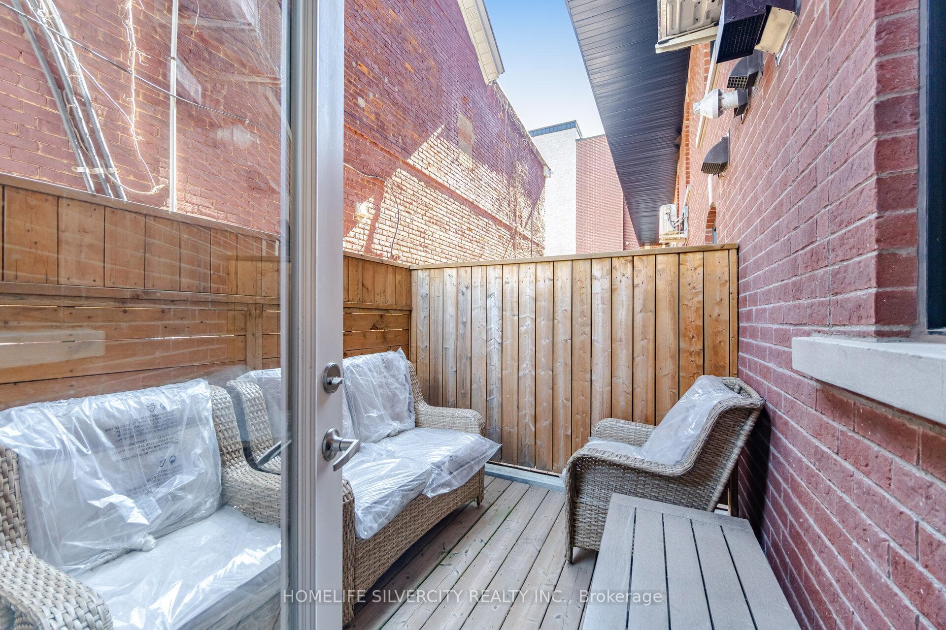 35 Somers Avenue Unit 1 photo 13