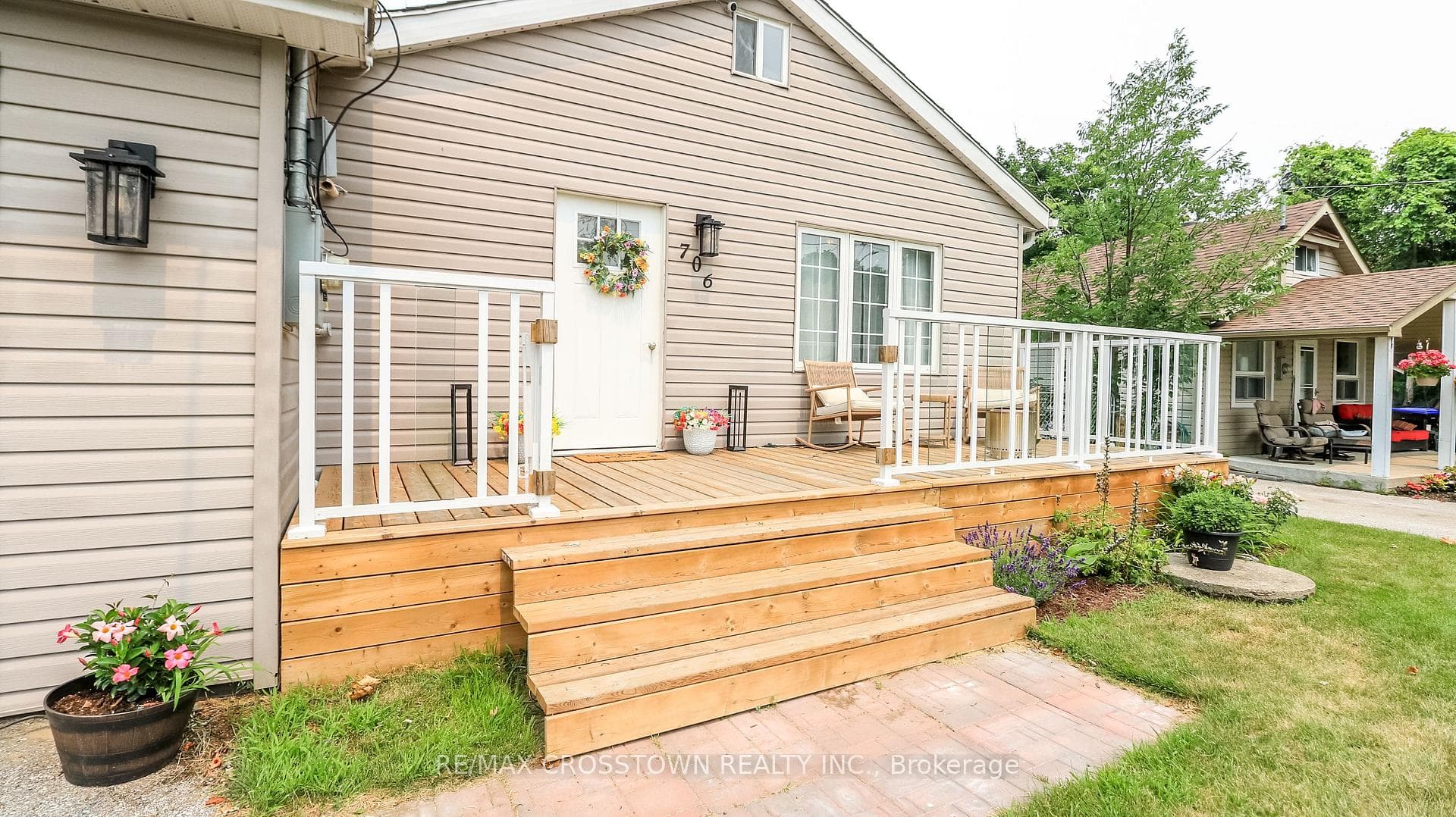 706 Reid Street photo 12