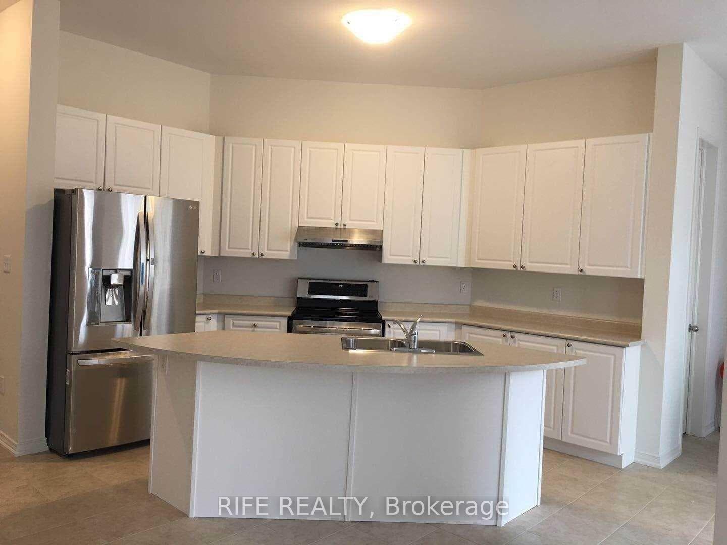 2585 Craftsman Drive photo 2