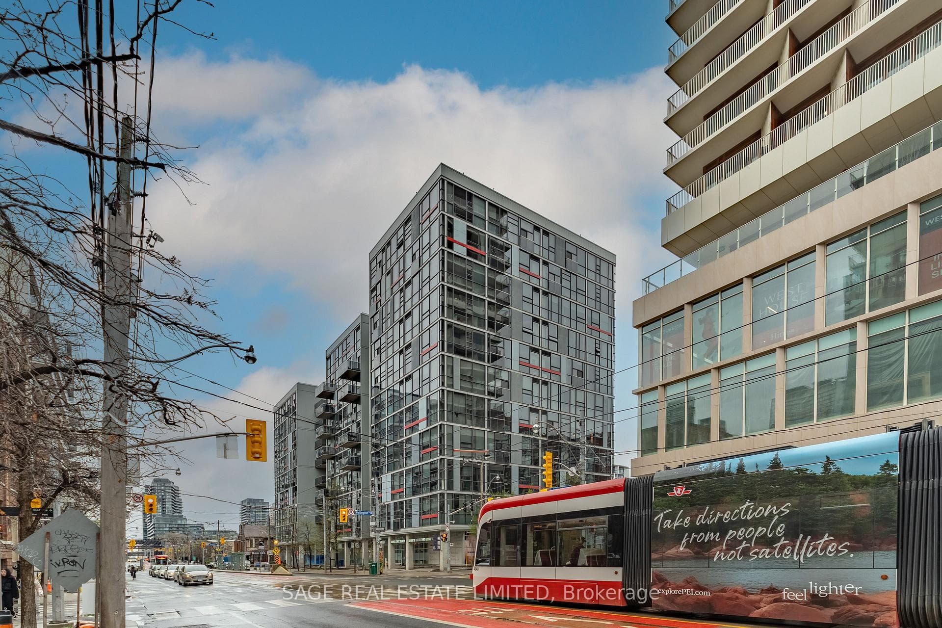 60 Bathurst Street Unit 811 photo 32