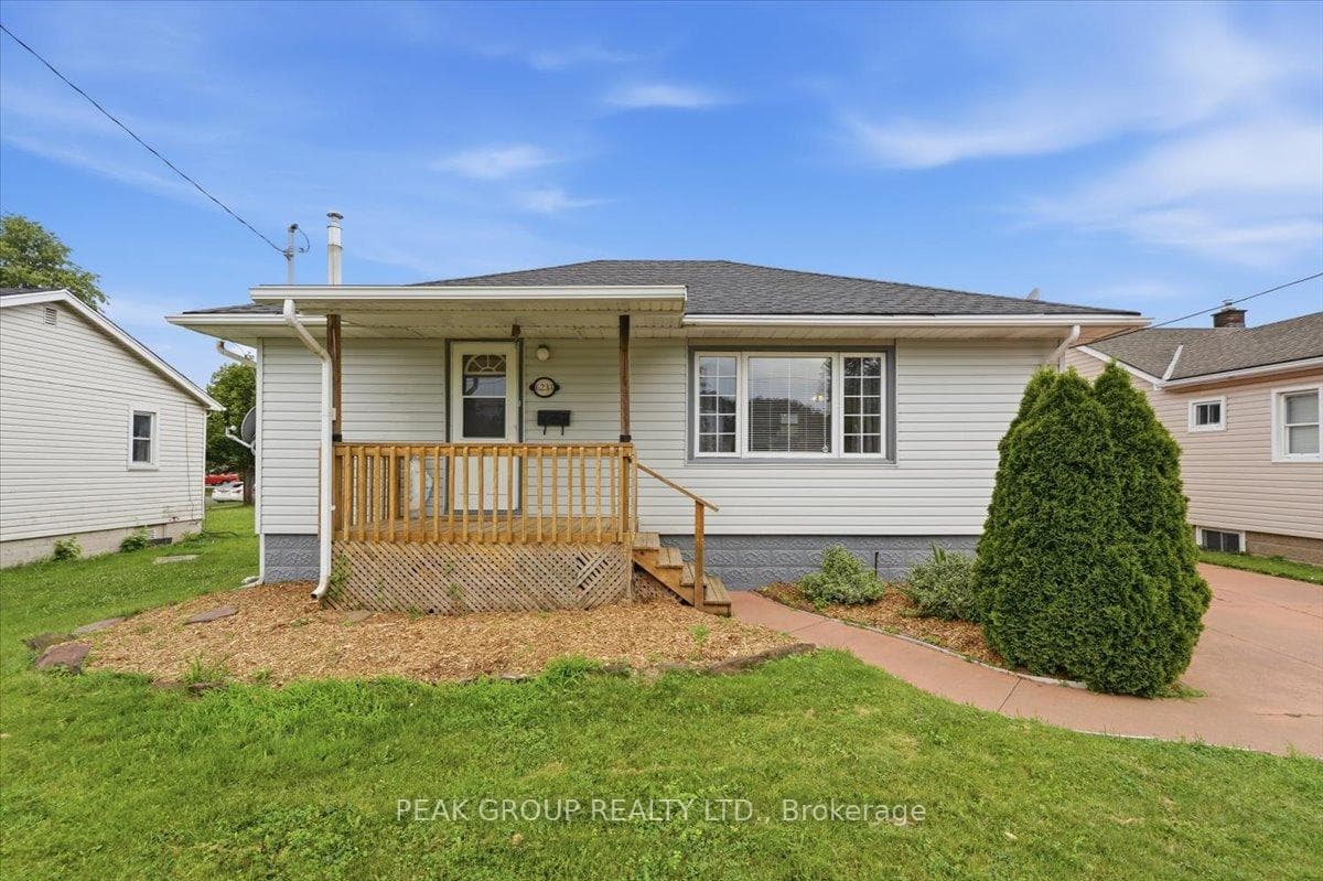 6233 Montrose Road photo 1