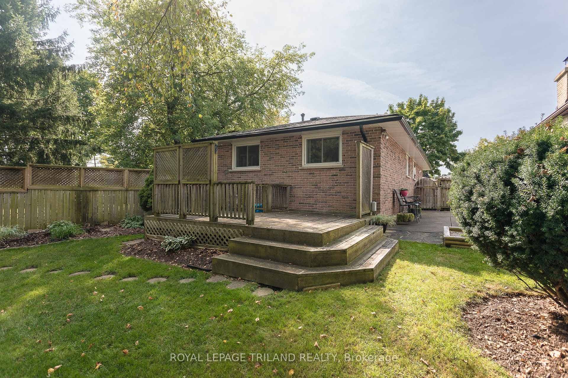 387 Hudson Drive photo 36