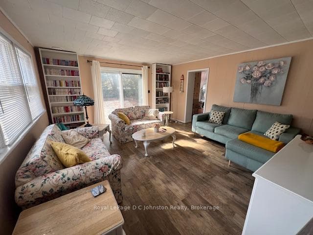 69 Albert Street photo 9
