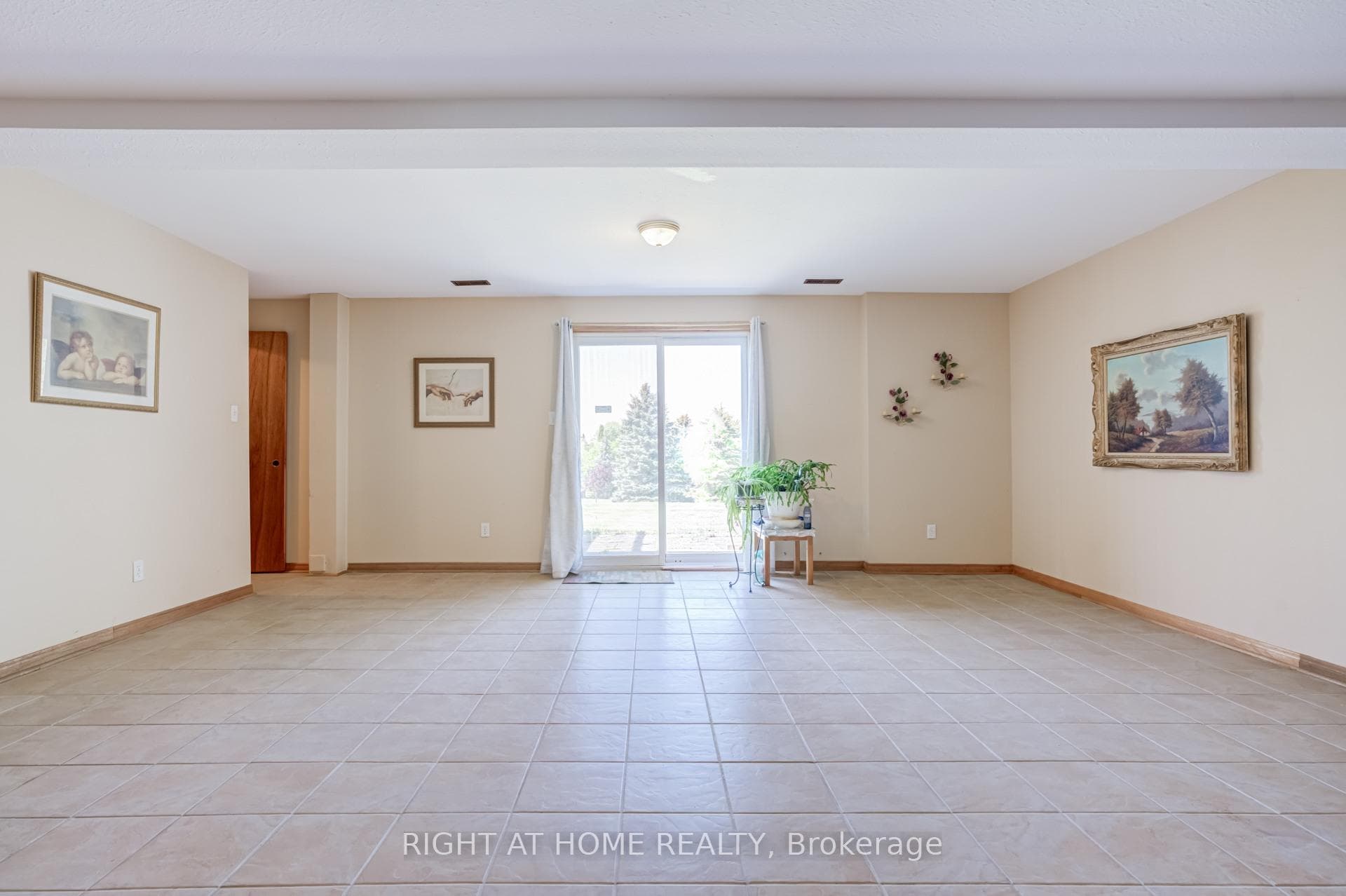 24 Joseph Street photo 26