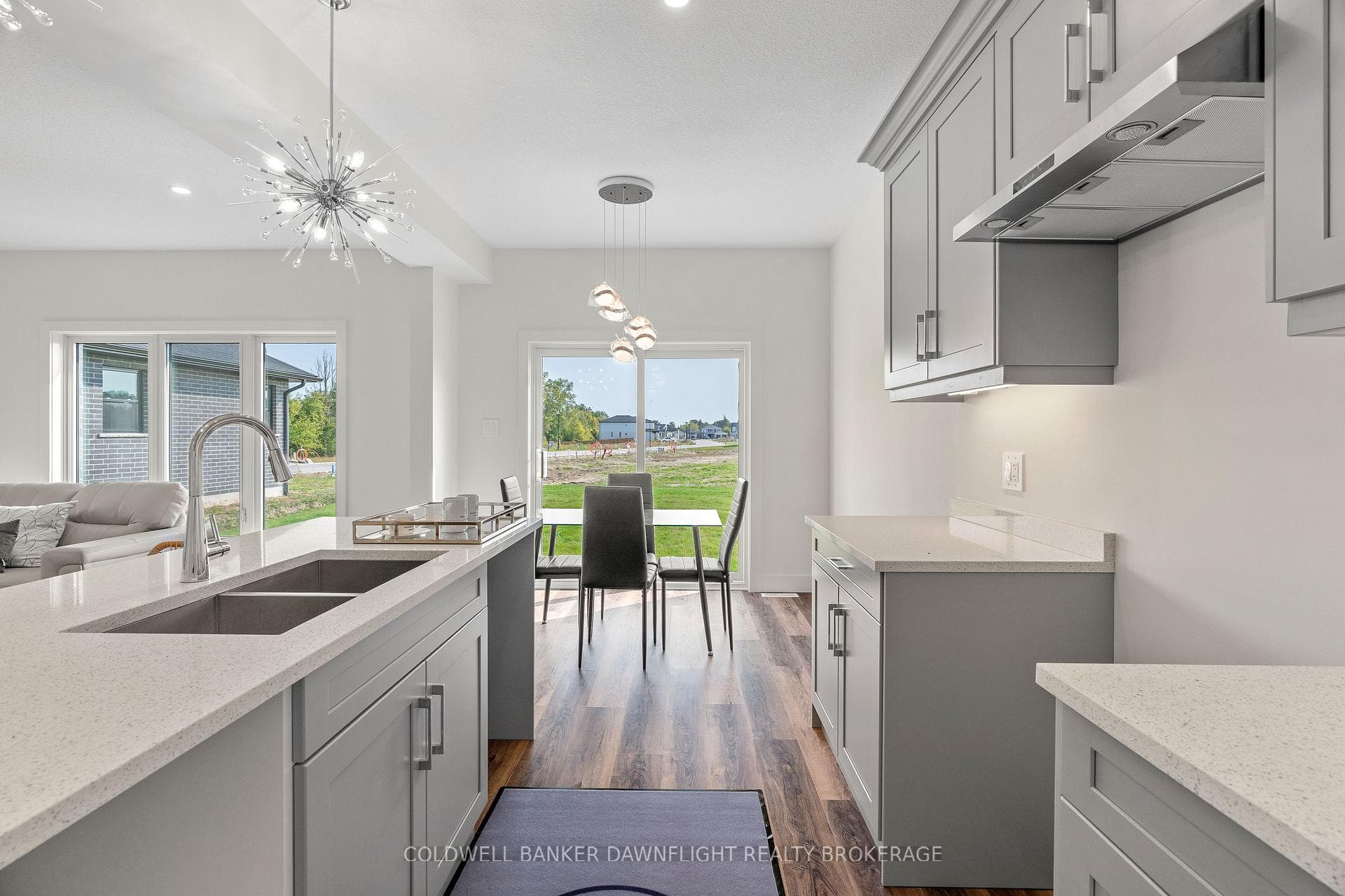 159 GREENE Street photo 16
