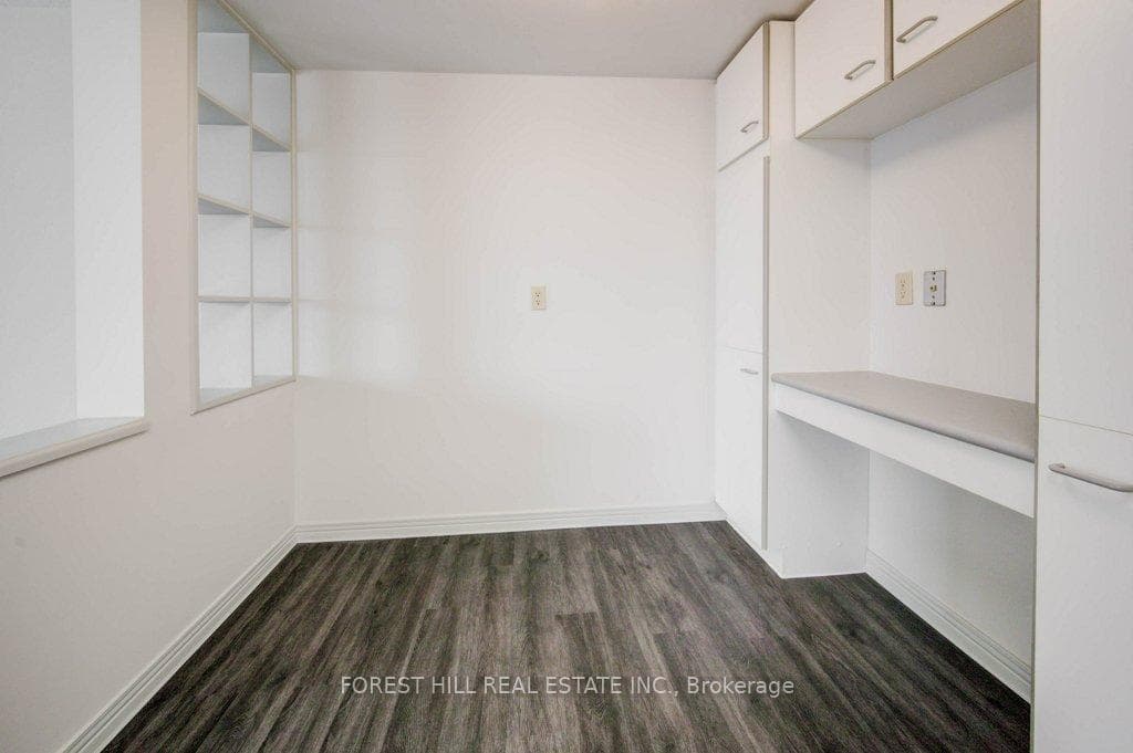 190 Hespeler Road Unit 803 photo 4