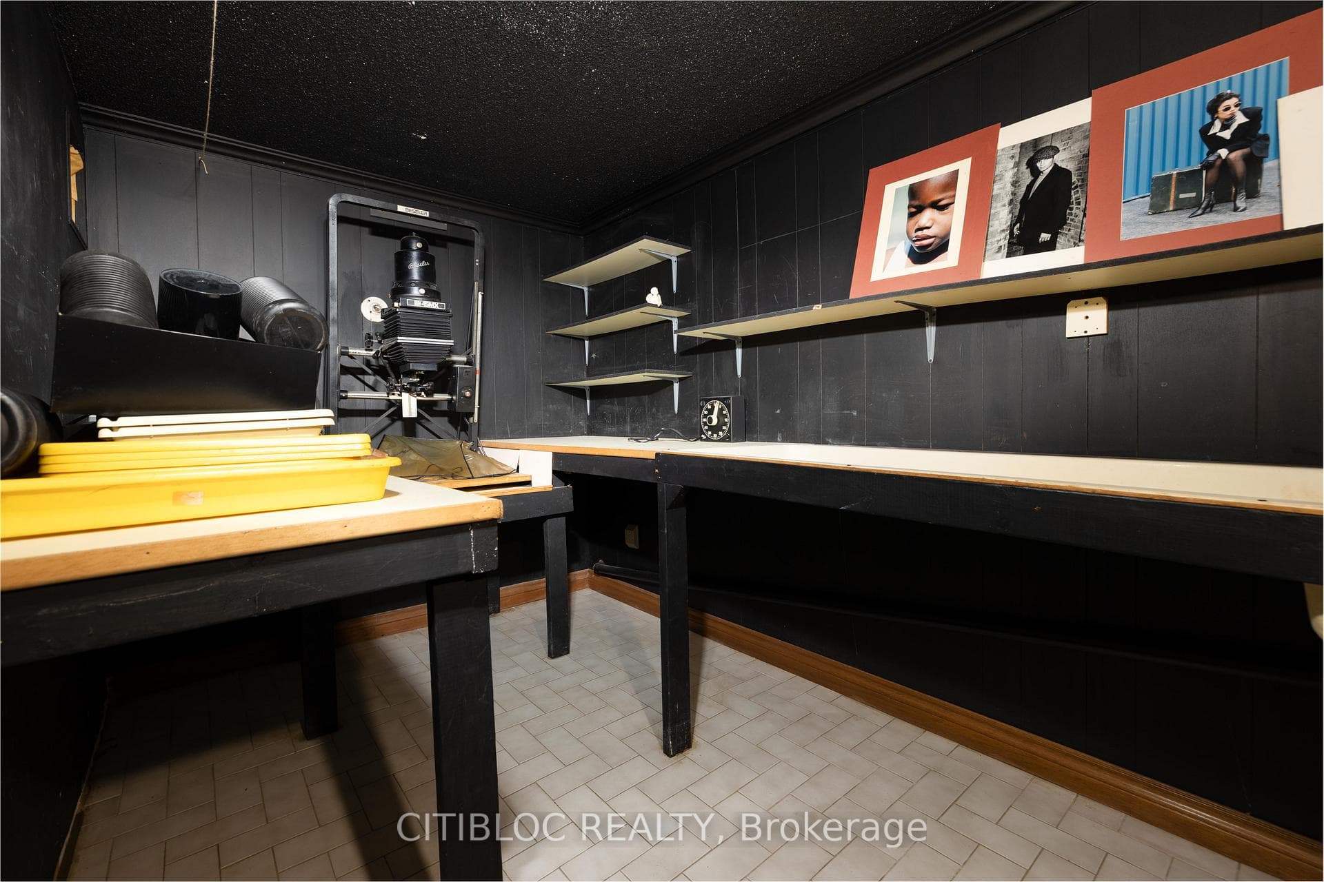 74 Erie Street photo 29
