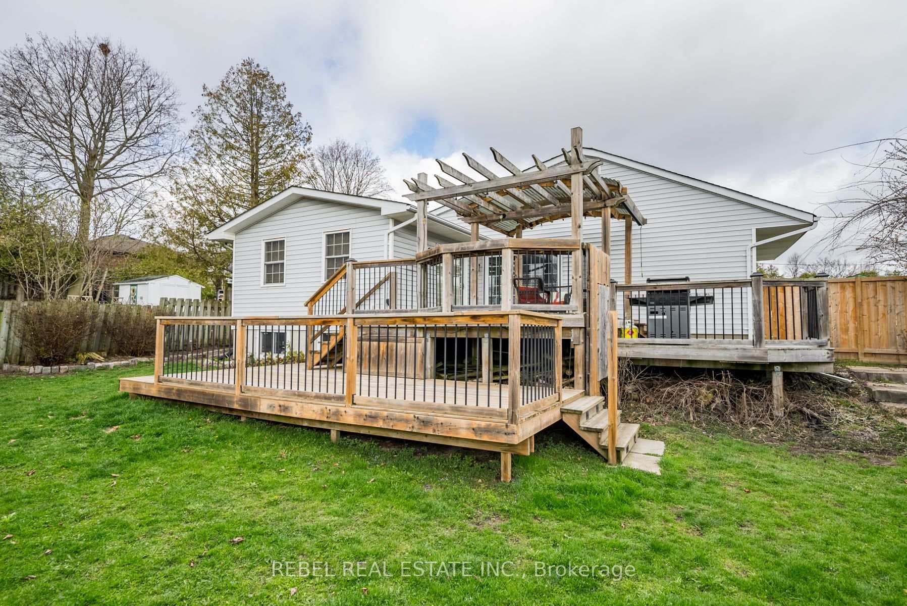 3 Meadowview Boulevard photo 38
