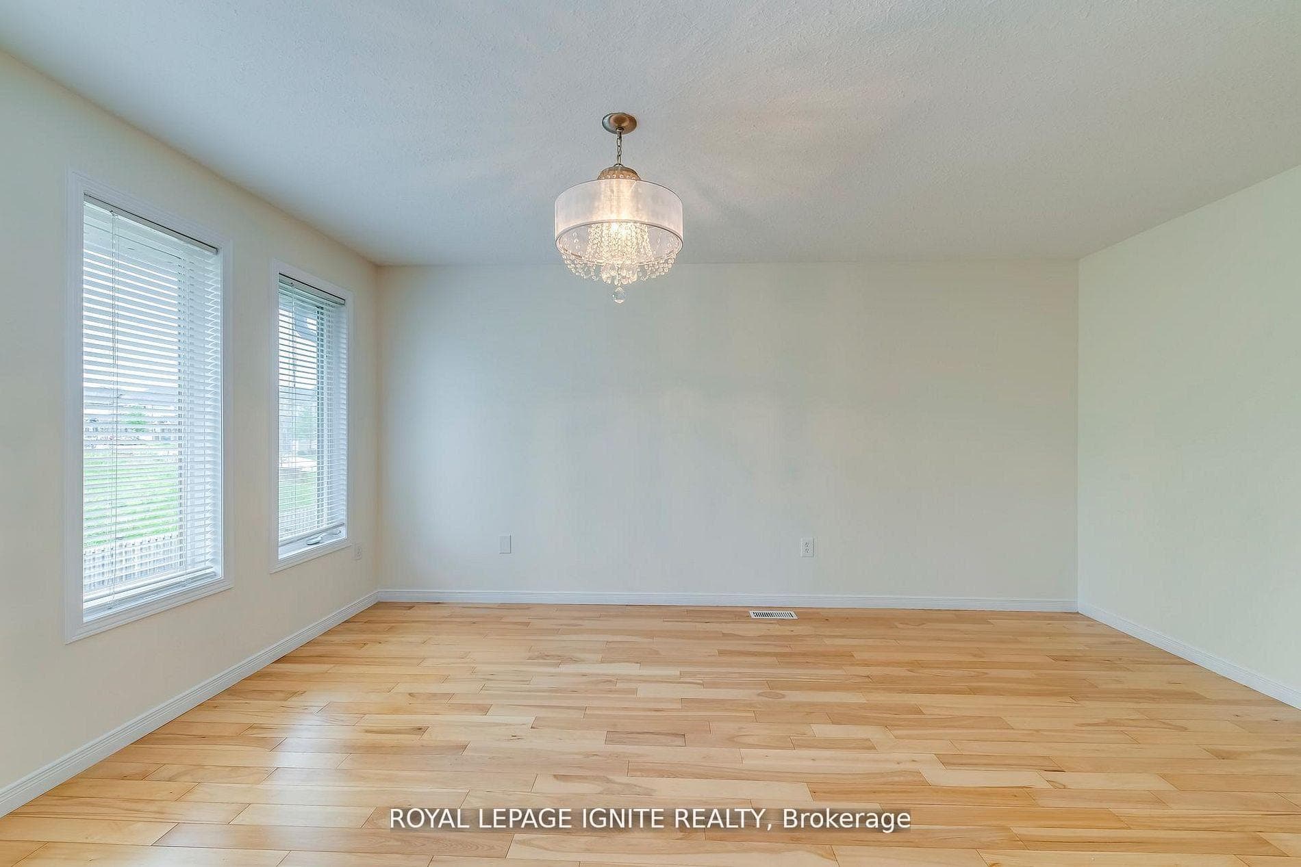 64 Templewood Drive photo 25