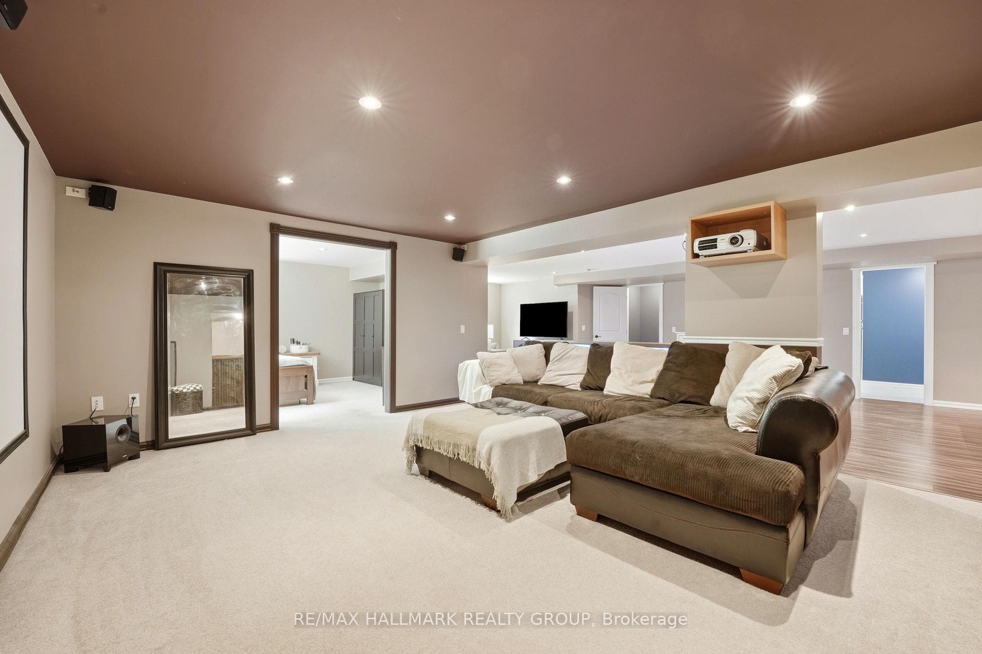 18 Josteen Drive photo 22