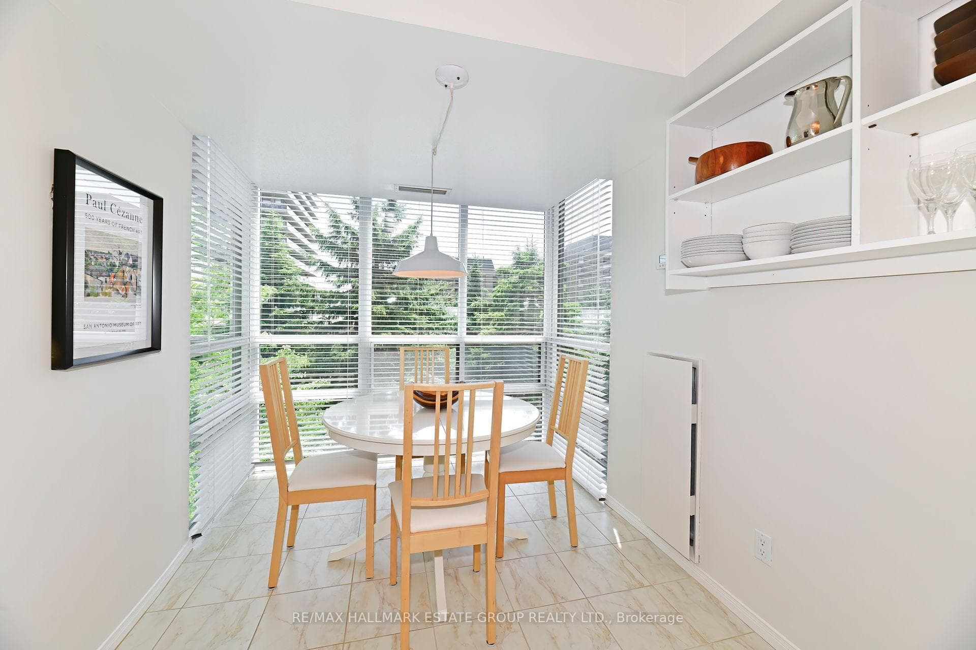 38 Avoca Avenue Unit 403 photo 16