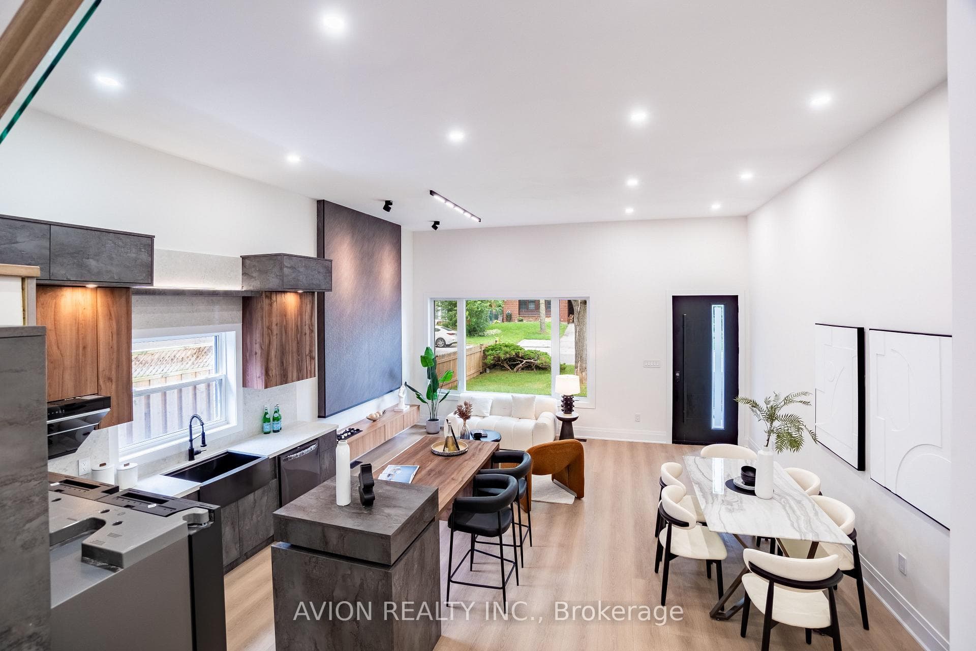 43 Haileybury Drive photo 4