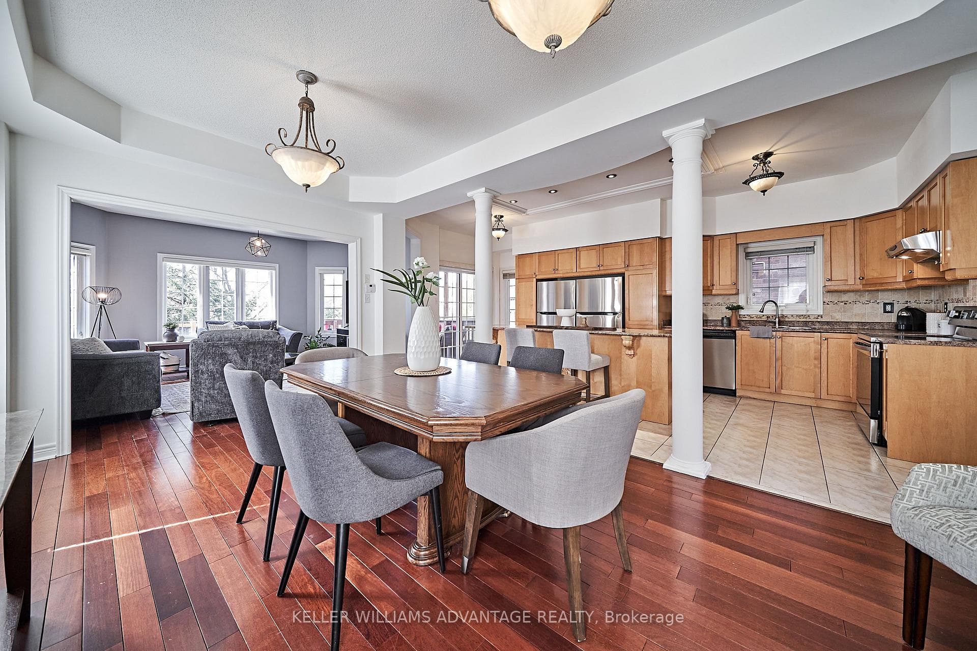 812 Walsh Court photo 8