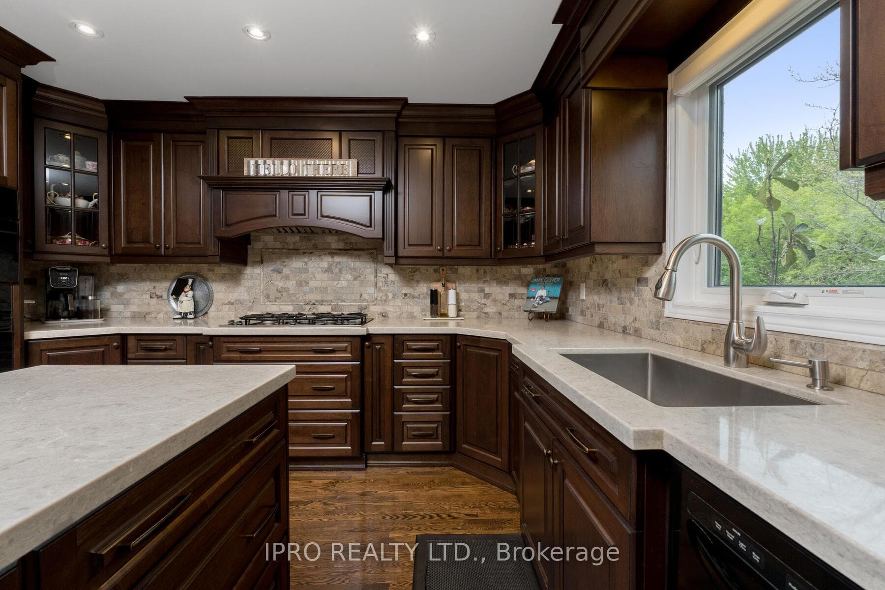 2092 Nipigon Drive photo 8