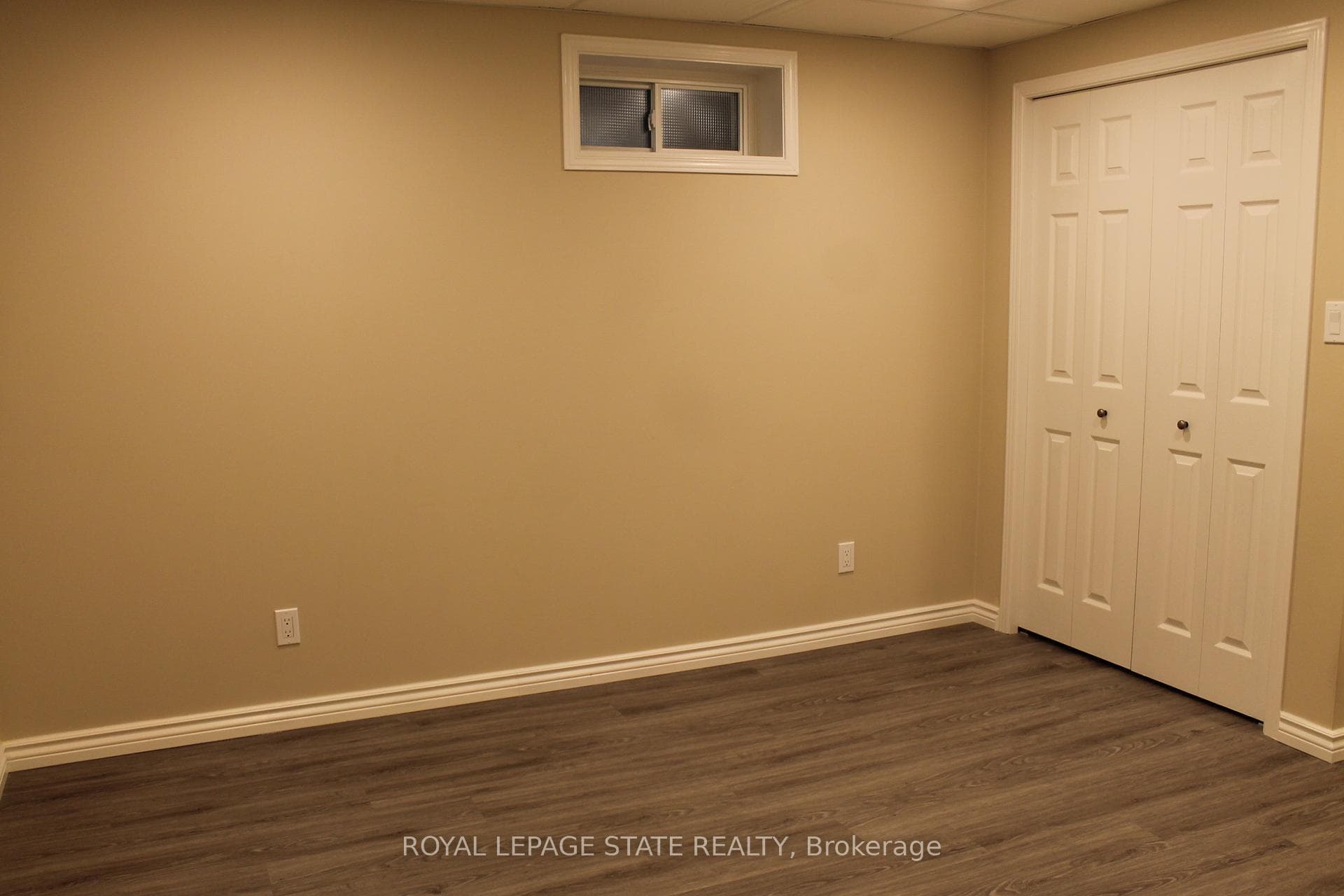 basement bedroom/den