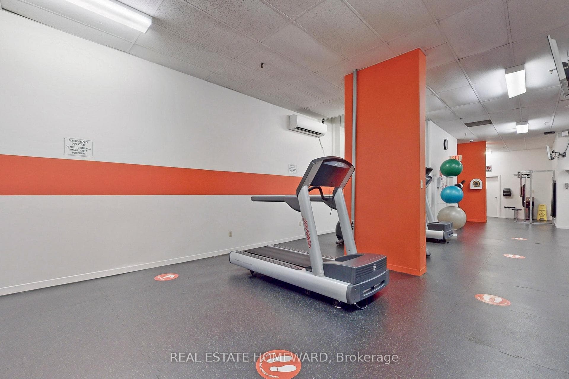 77 Maitland Place Unit 1827 photo 25