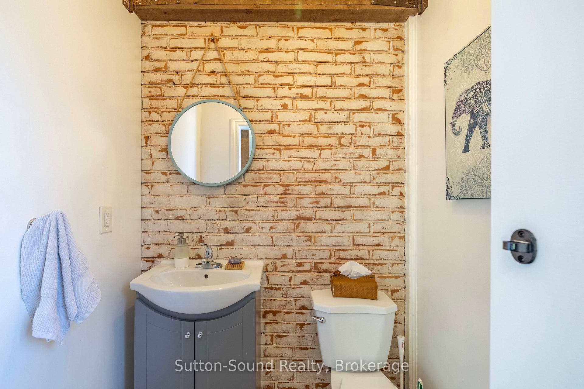 740 6th Street photo 25