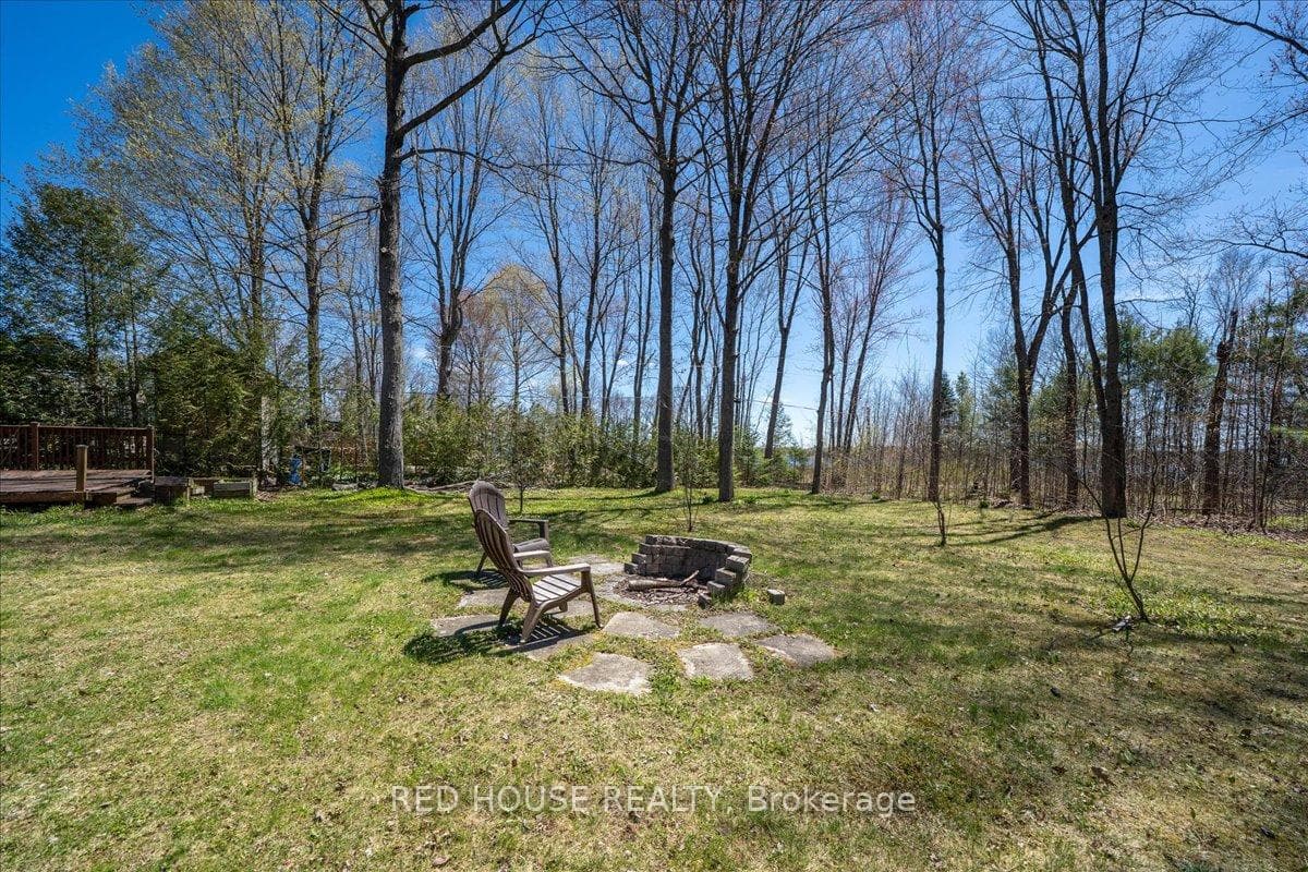 32 Mcleish Drive photo 33