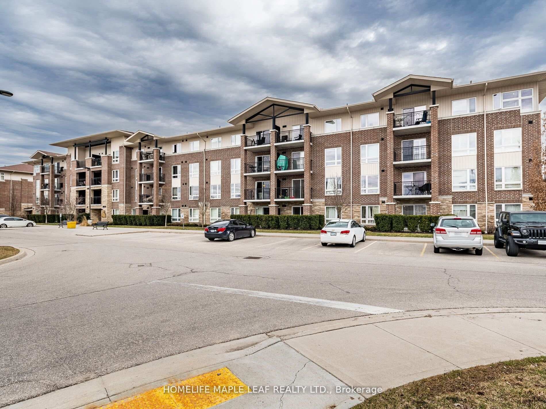 45 Kingsbury Square Unit 202 photo 26