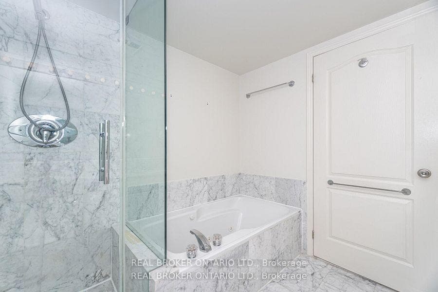 50 Lombard Street Unit 2301 photo 35