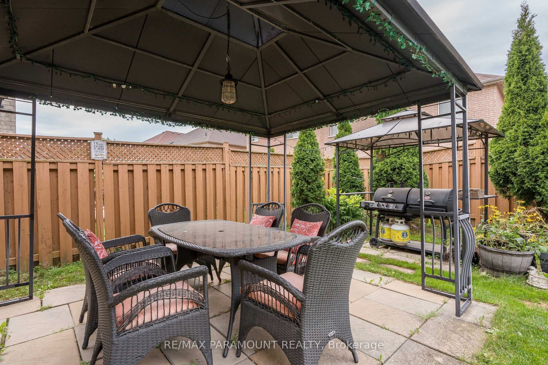 19 River Rock Crescent photo 46