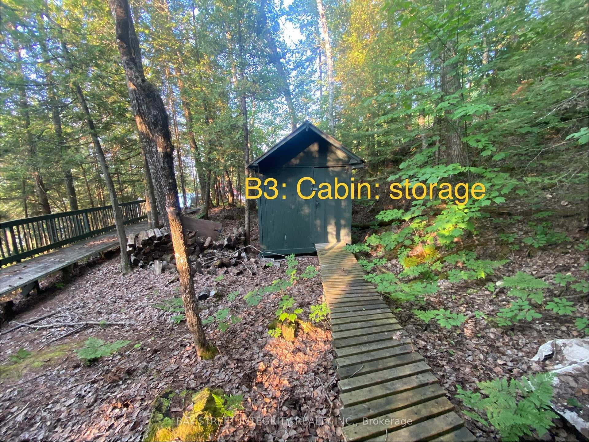 376 Faradale Court photo 29