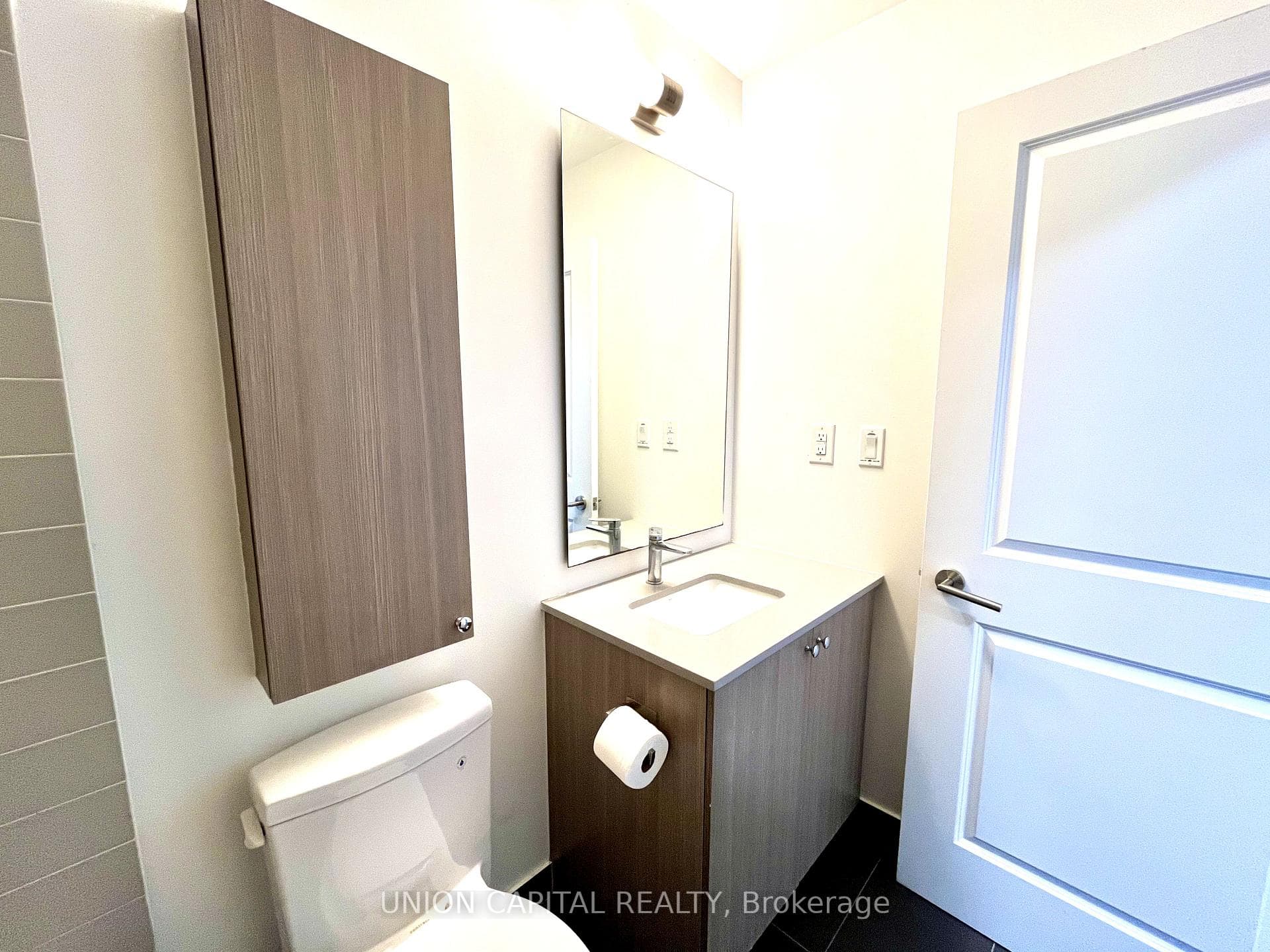 2799 KINGSTON Road Unit 513 photo 15