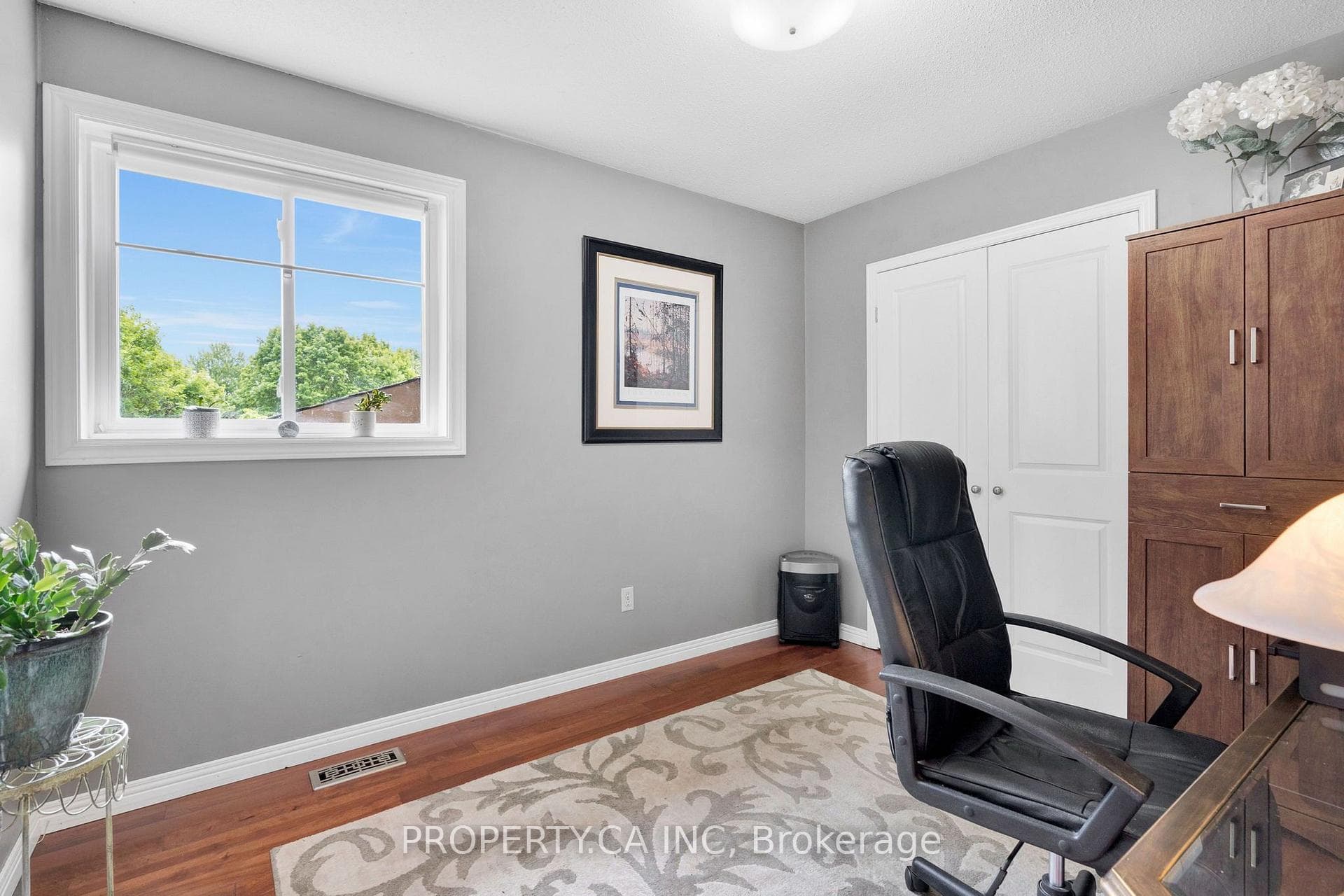 1620 Farmbrook Road photo 26