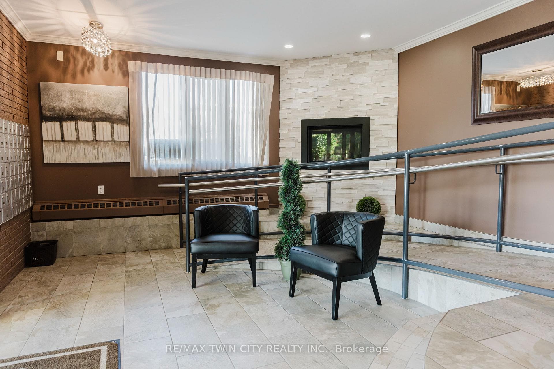 279 Chandler Drive Unit 110 photo 35