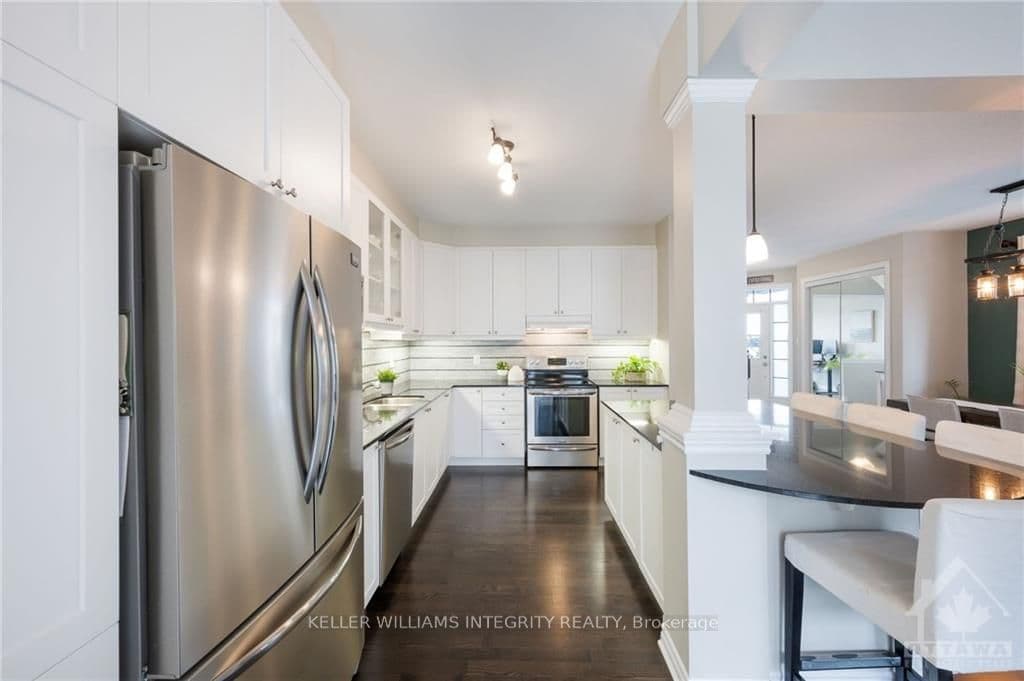 139 FLOWING CREEK Circle photo 11