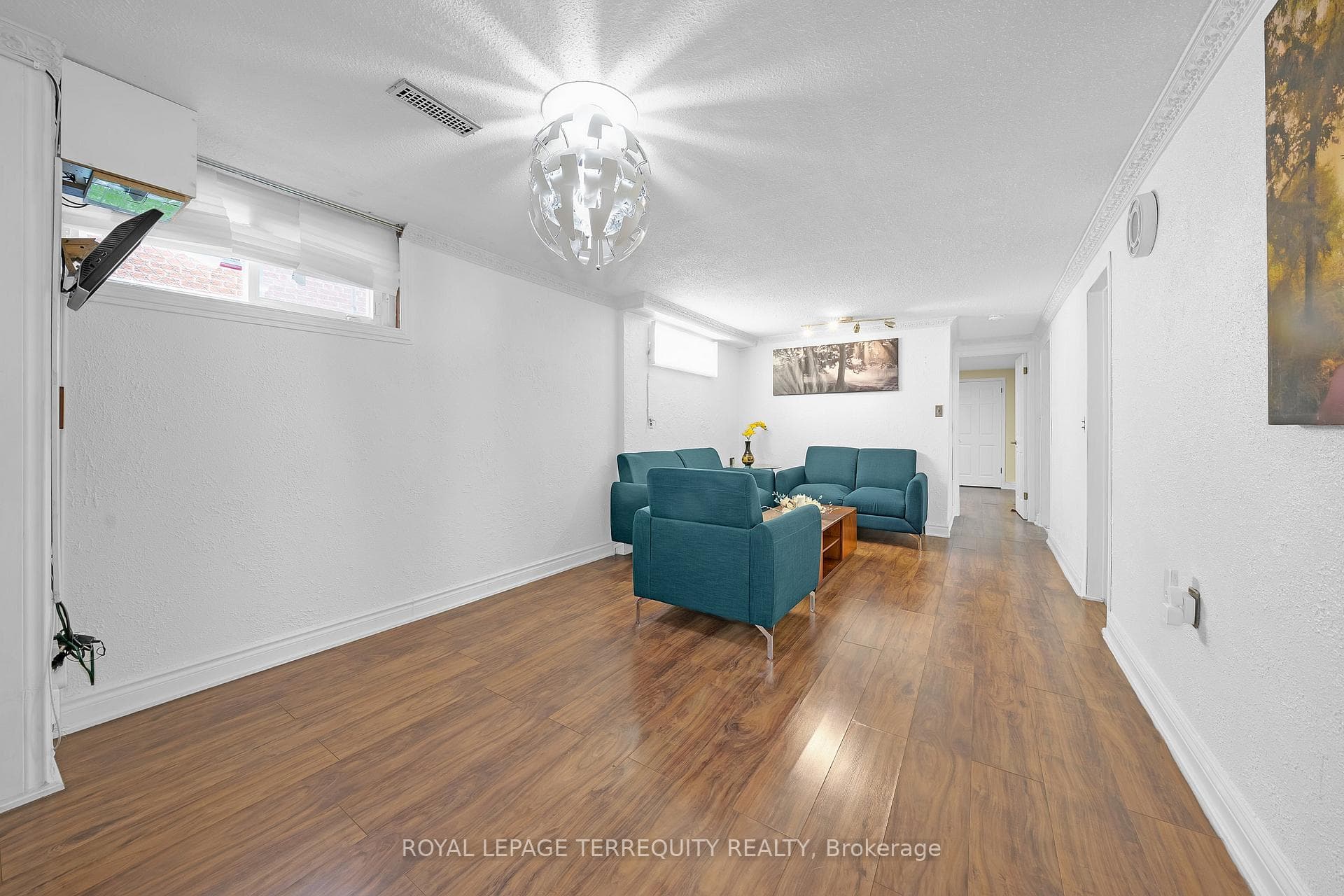 270 Grandravine Drive photo 24