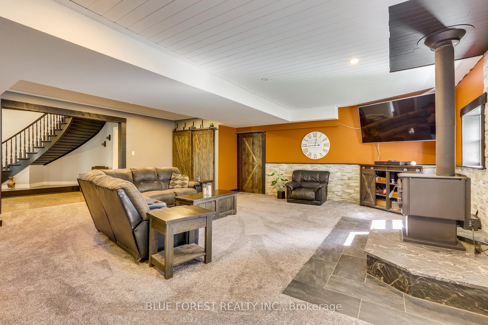 28 Golf Drive photo 6