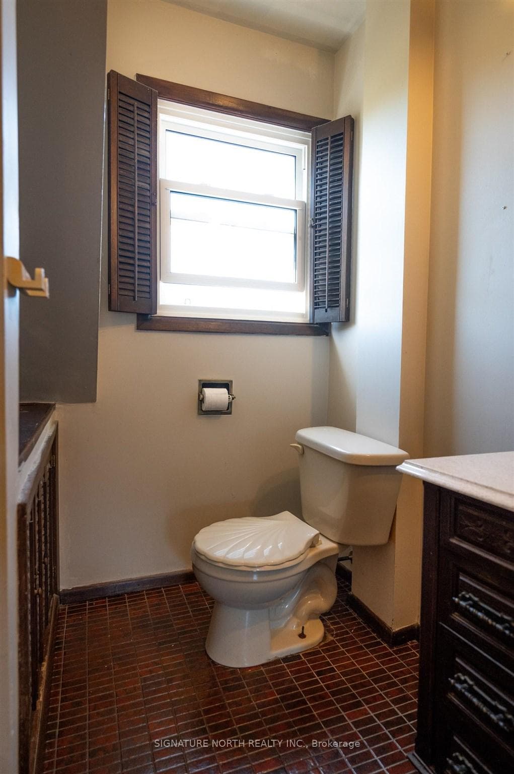 1203 Sprague Street photo 23