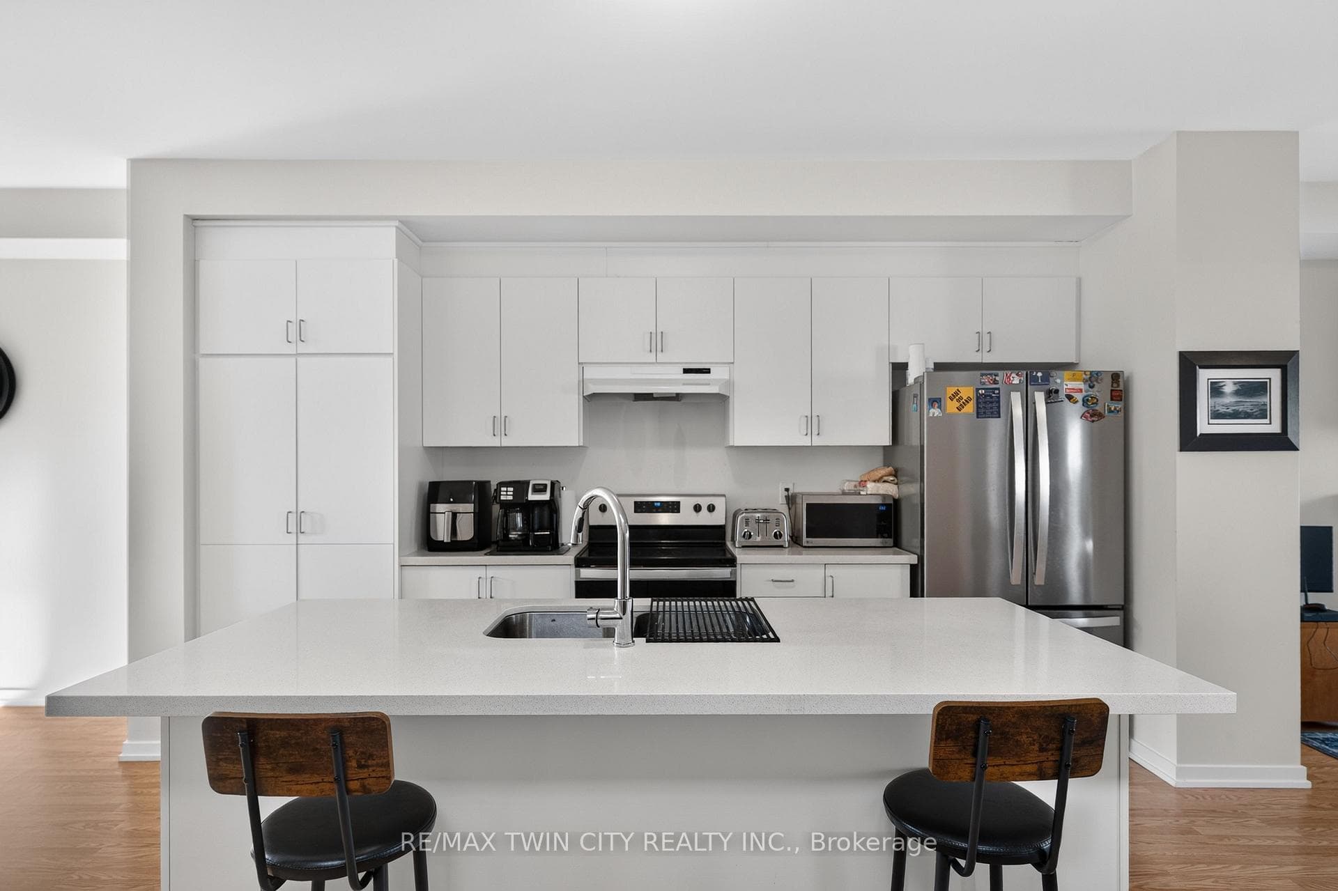 49 Lambert Lane photo 10