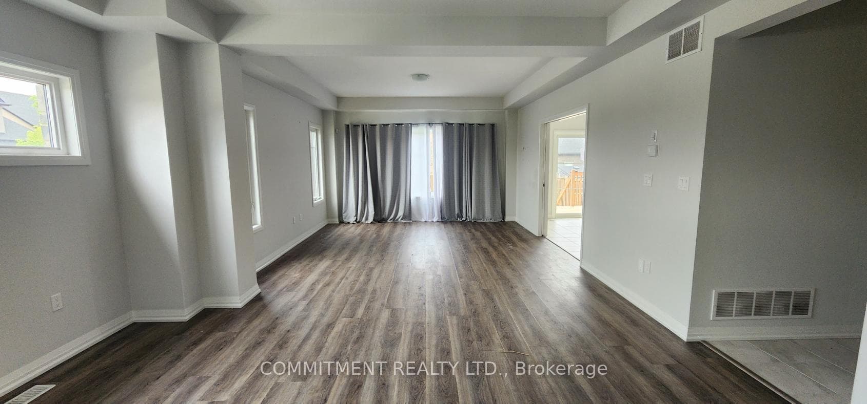47 Samuel Avenue photo 4