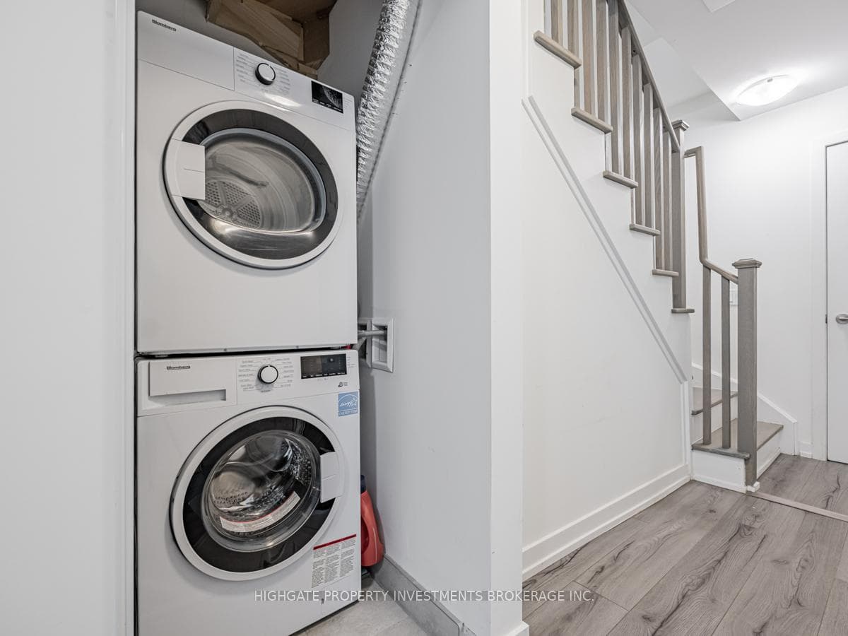 266 Finch Avenue Unit 13 photo 22