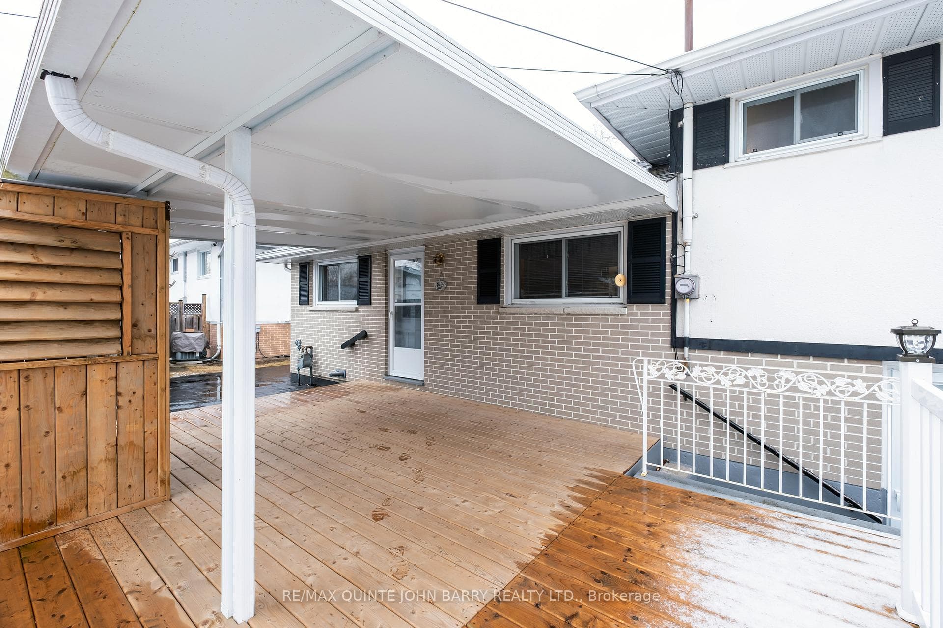 8 North Elm Drive photo 8