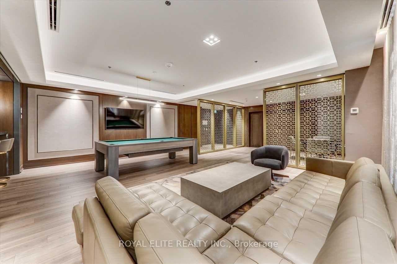 268 Buchanan Drive Unit 612W photo 18