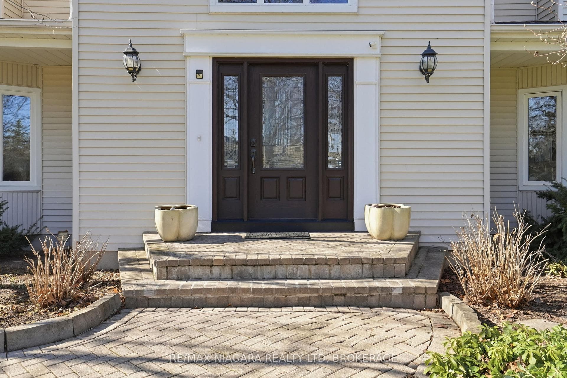 50 Henley Drive photo 4