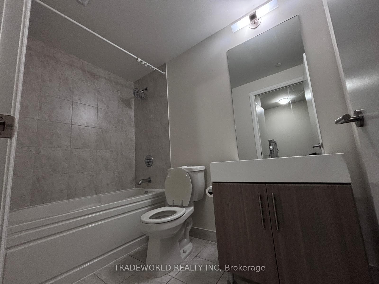160 Vanderhoof Avenue Unit 508 photo 11