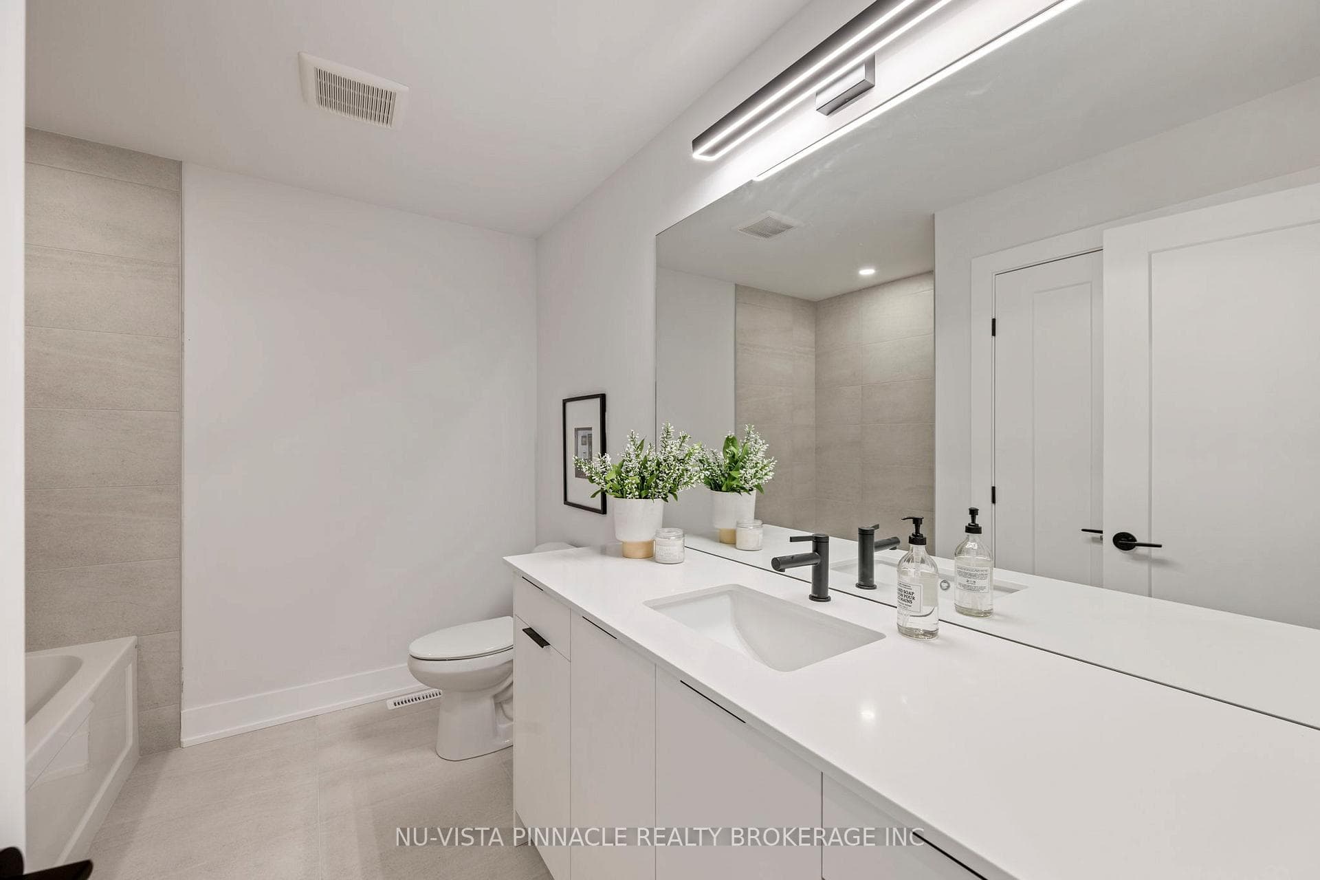 1175 RIVERBEND Road Unit 18 photo 21