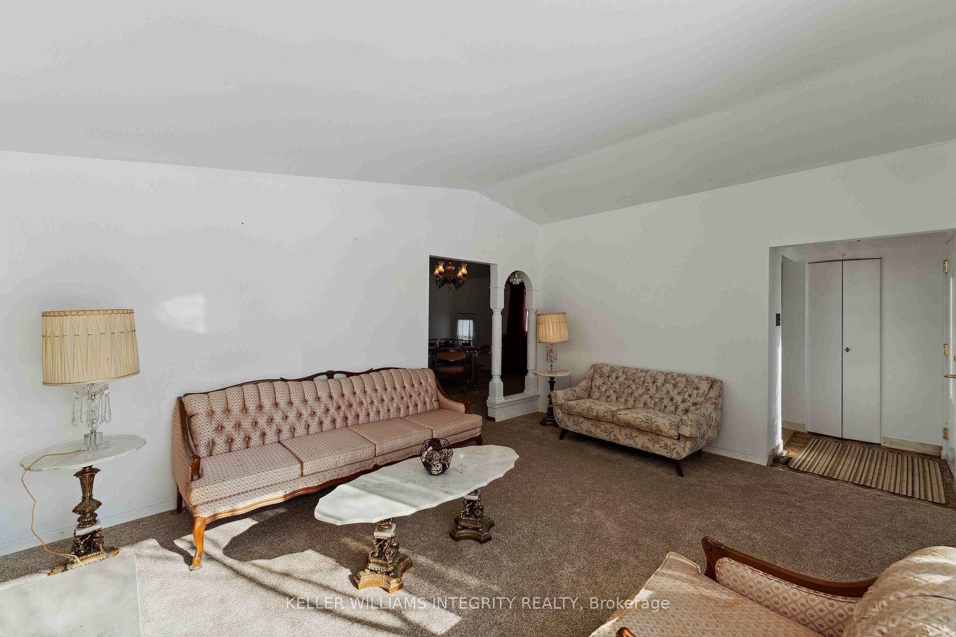 1035 Connery Avenue photo 5