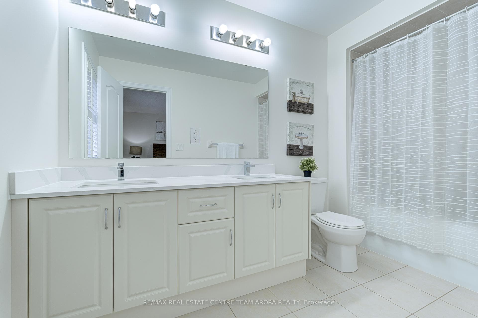 13 Ebury Drive photo 25