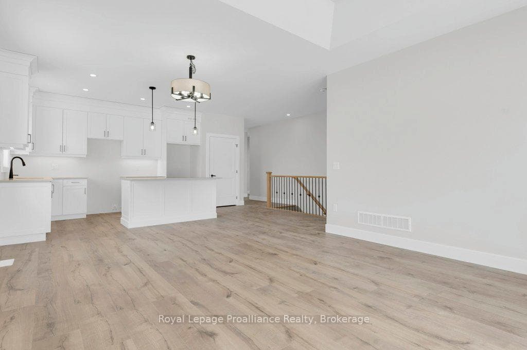 10 Dunmor Street photo 20