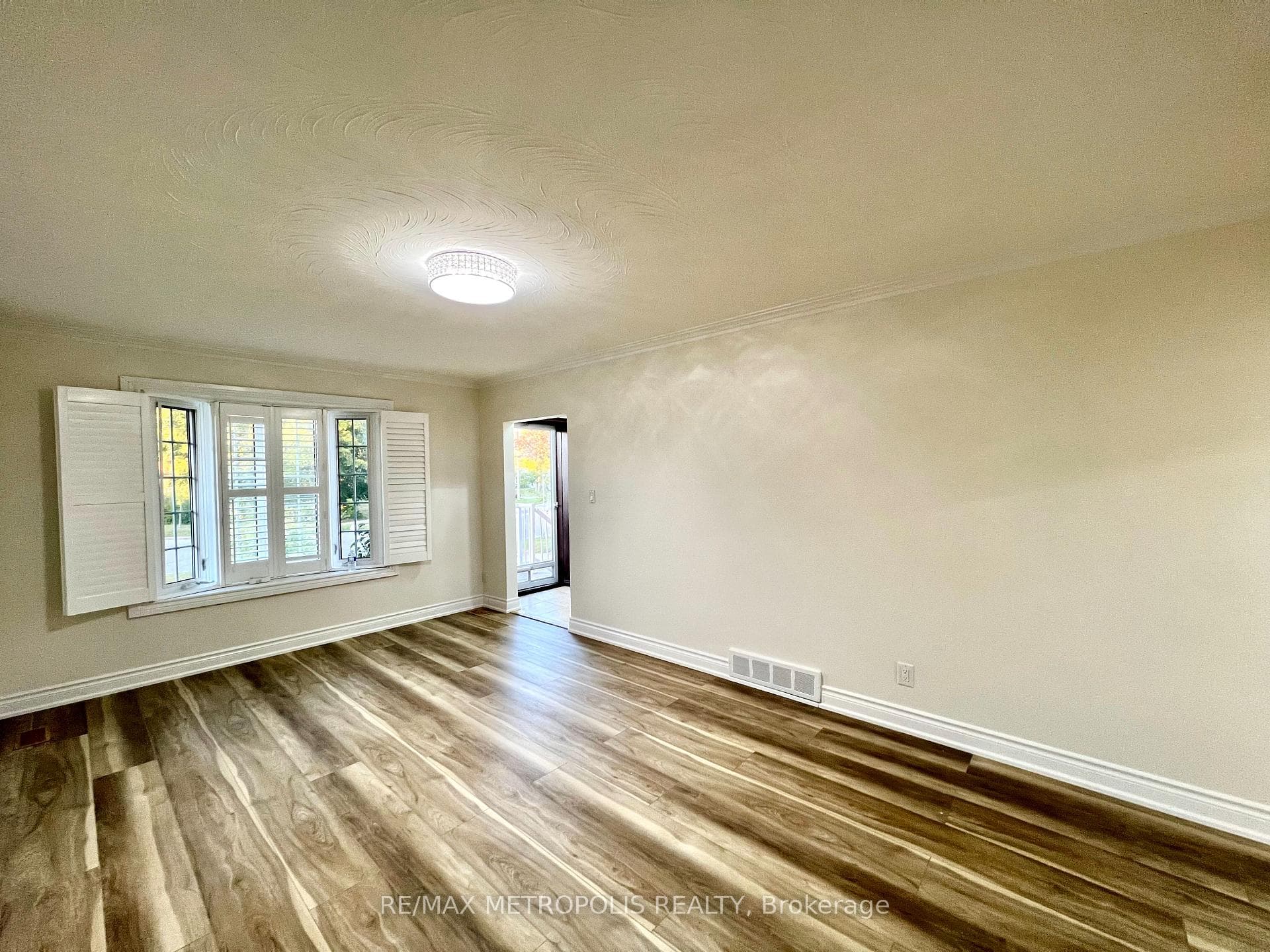 18 Shawford Crescent photo 4