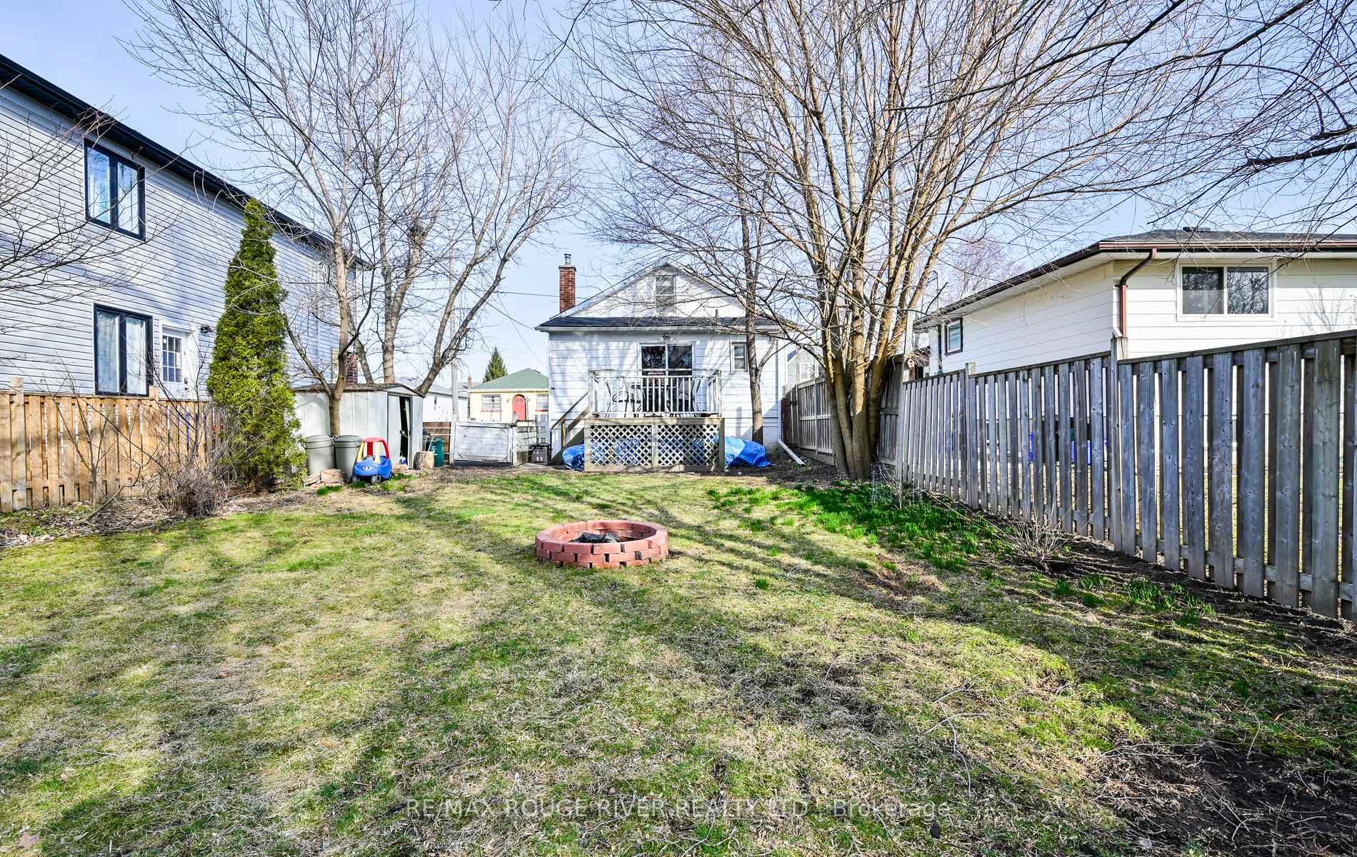 599 Devon Avenue photo 27