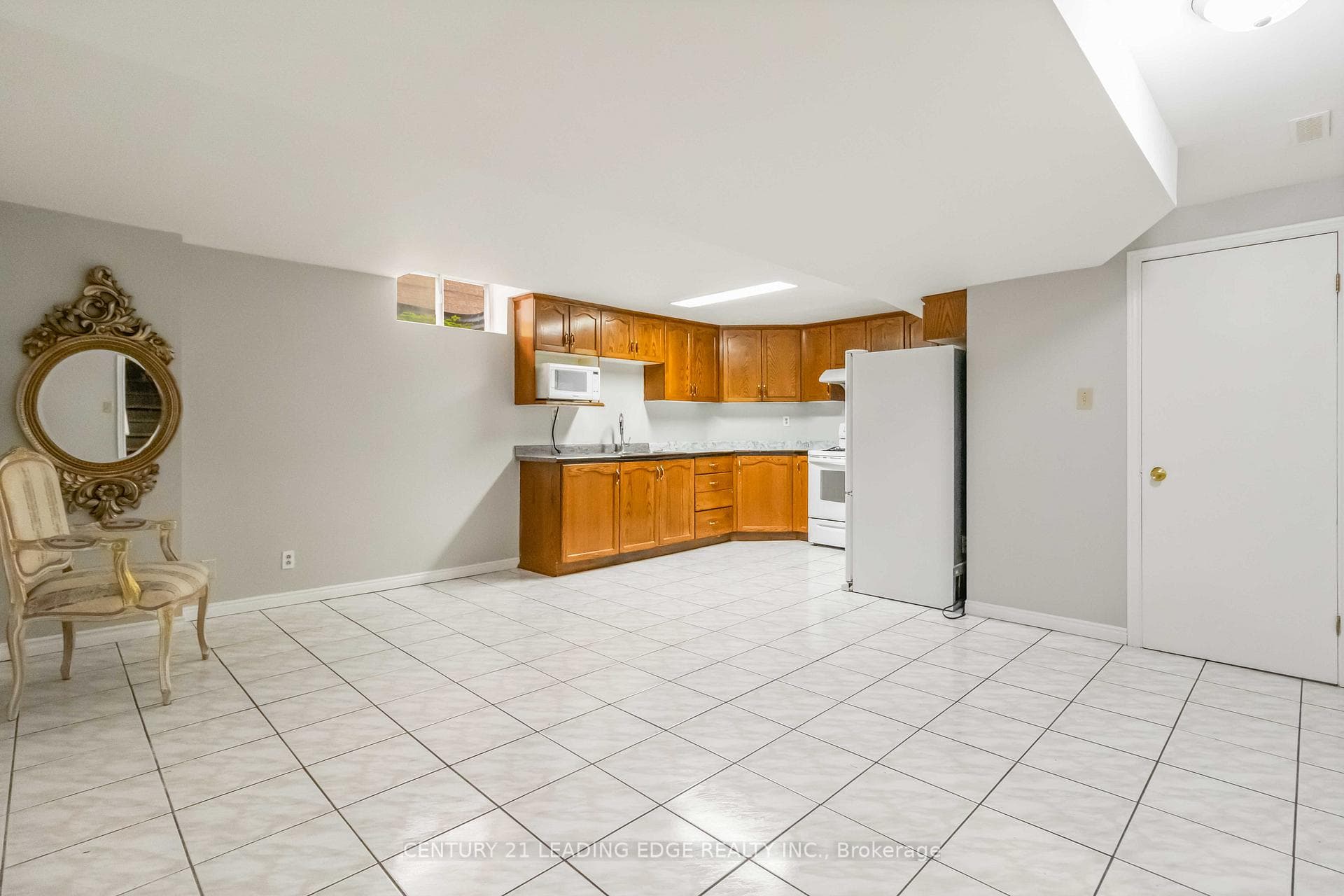 286 Fernforest Drive photo 40