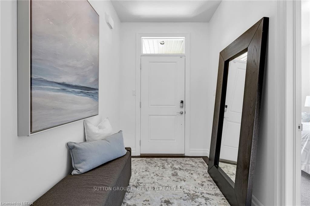 152 WINTERMUTE Court photo 6
